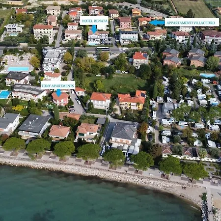 Ξενοδοχείο Renata 2*