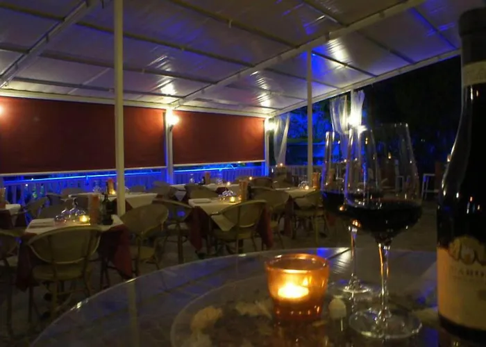 Hotel Renata 2*