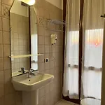 Renata Hotel
