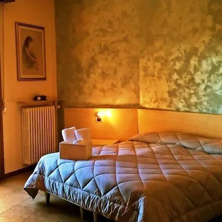 Renata Hotel