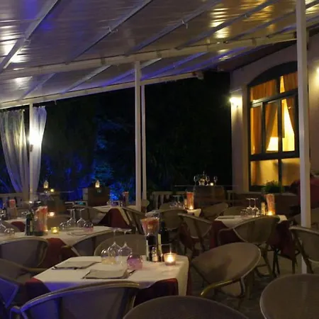 Renata Hotel 2*